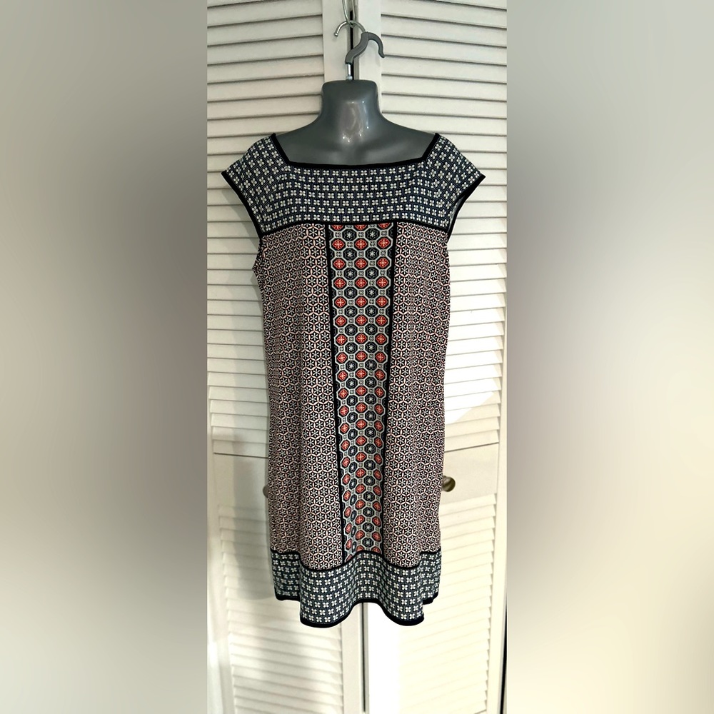 Max Studio medium knee length tile print in orange and blue dress